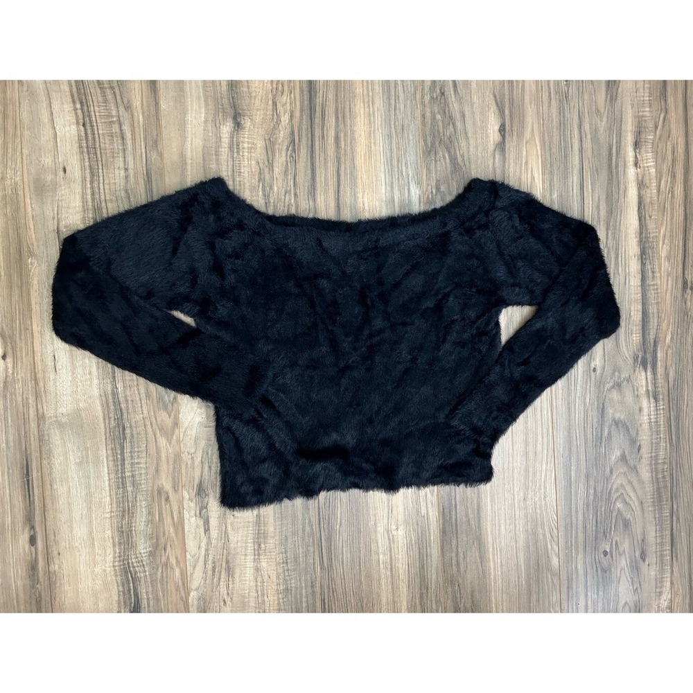Women's Divided Long Sleeve Faux Fur‎ Long Sleeve Scoop Neck Shirt Size L Black